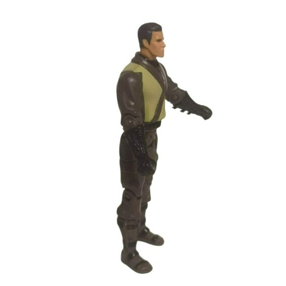 2005 DC Batman Begins Movie Action Figure Ninja Bruce Wayne 5.5-Inches - Picture 5 of 5